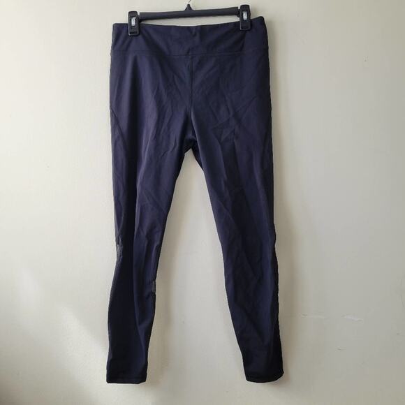 ALALA Heroine Tight in Black - Picture 3 of 9